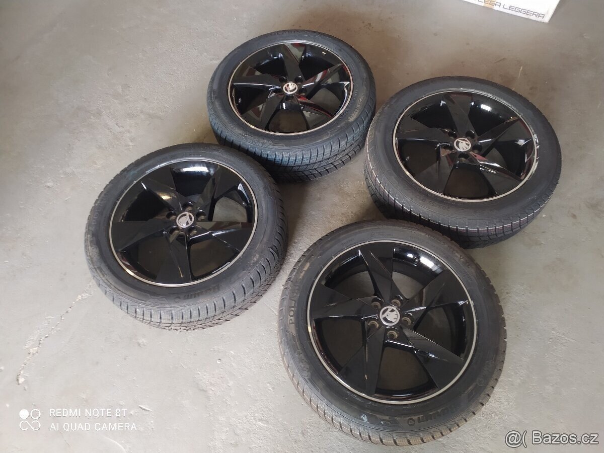 Prodám zimní kola ŠKODA KAMIQ 17" originál + 205/55 R17