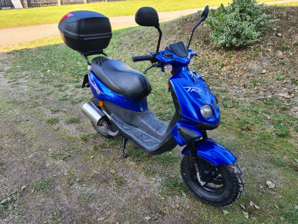 Skůtr Peugeot Trekker 70ccm 2T