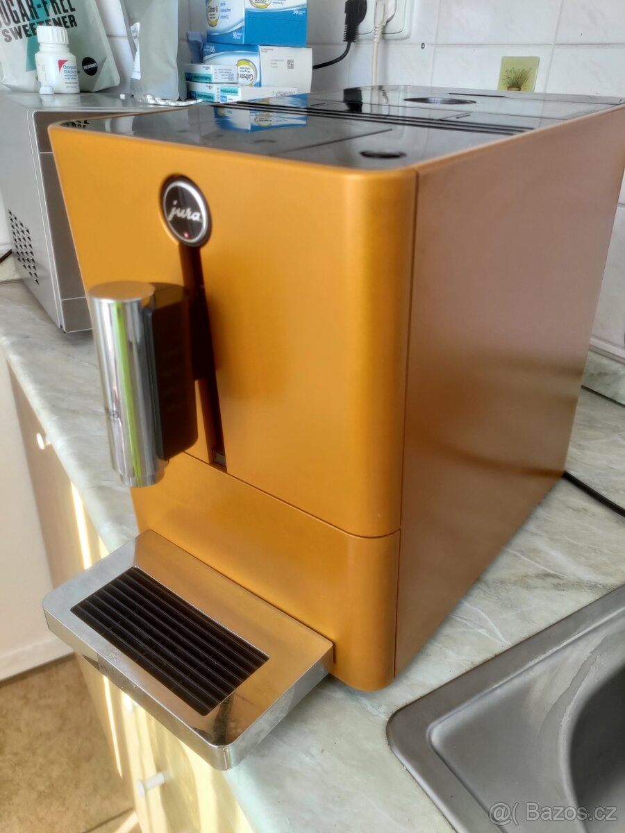 Automatický kávovar Jura ENA Micro 1