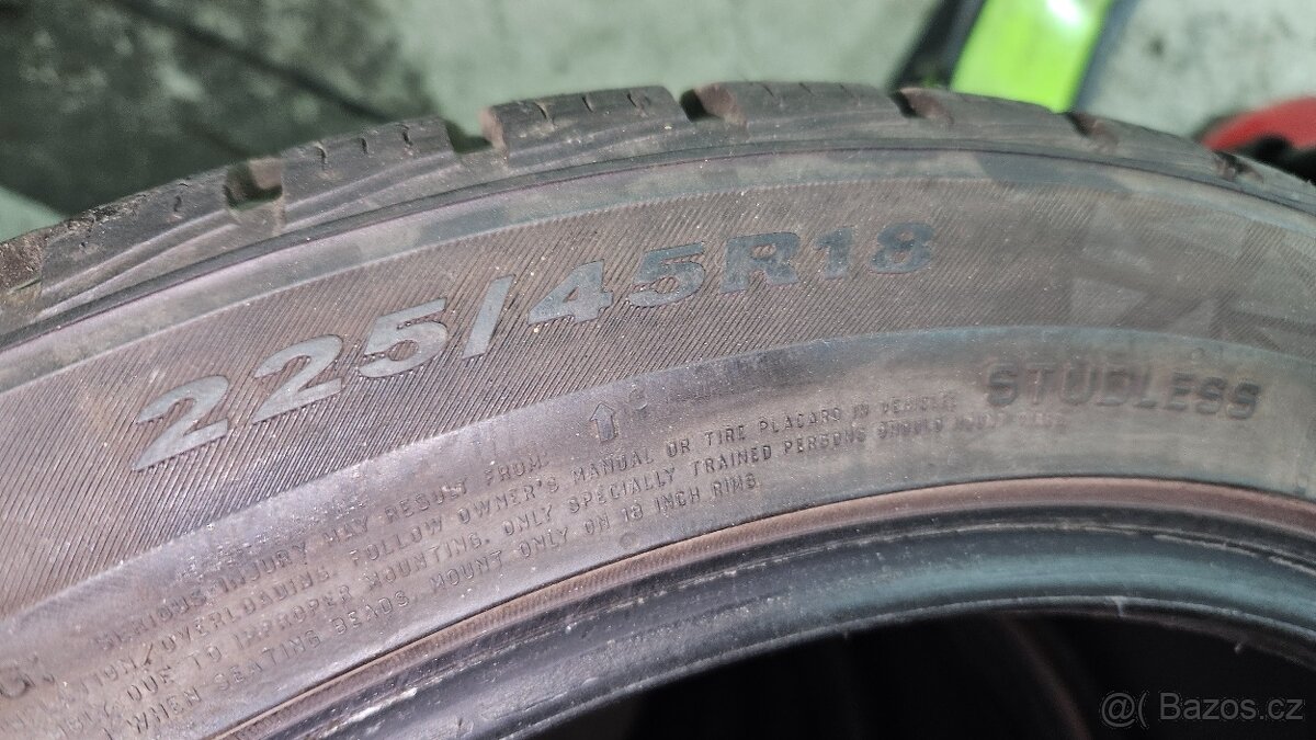 225/45 r18 zimní