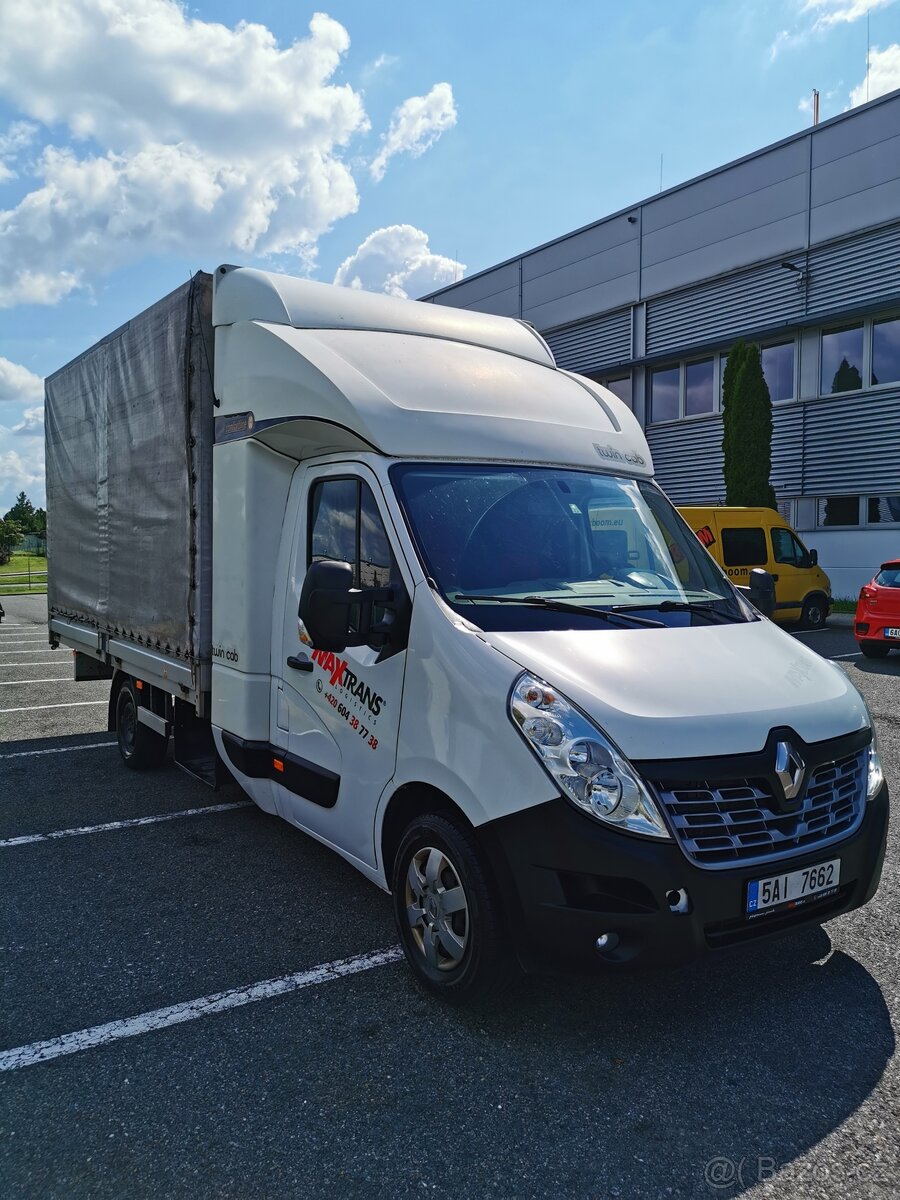 Renault Master Twin Cab