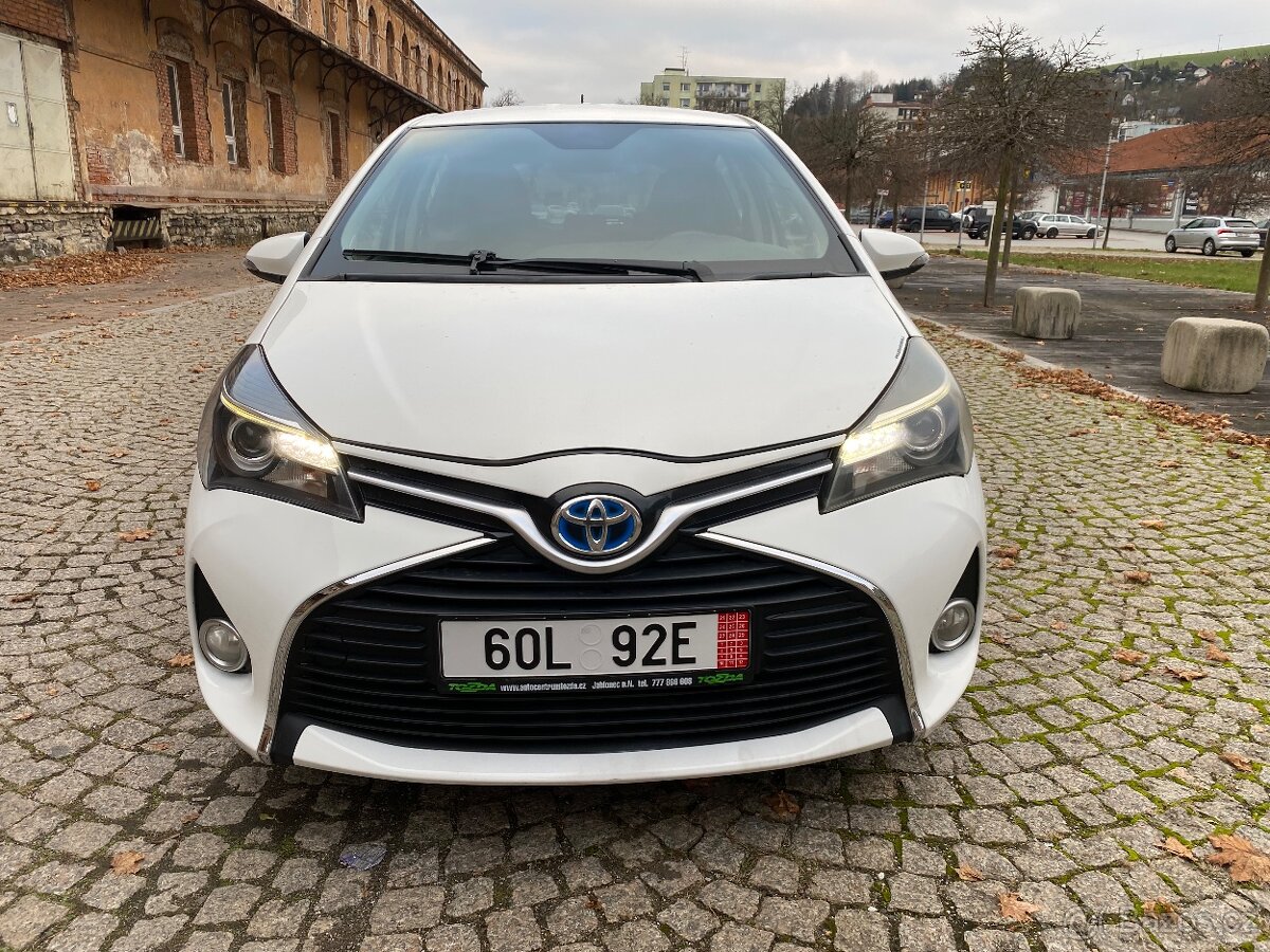 Toyota Yaris Hybrid