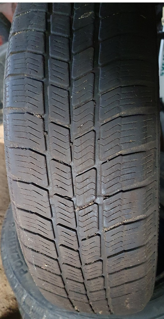 Sada Fabia zimní Barum Polaris 3 - 165/70R14