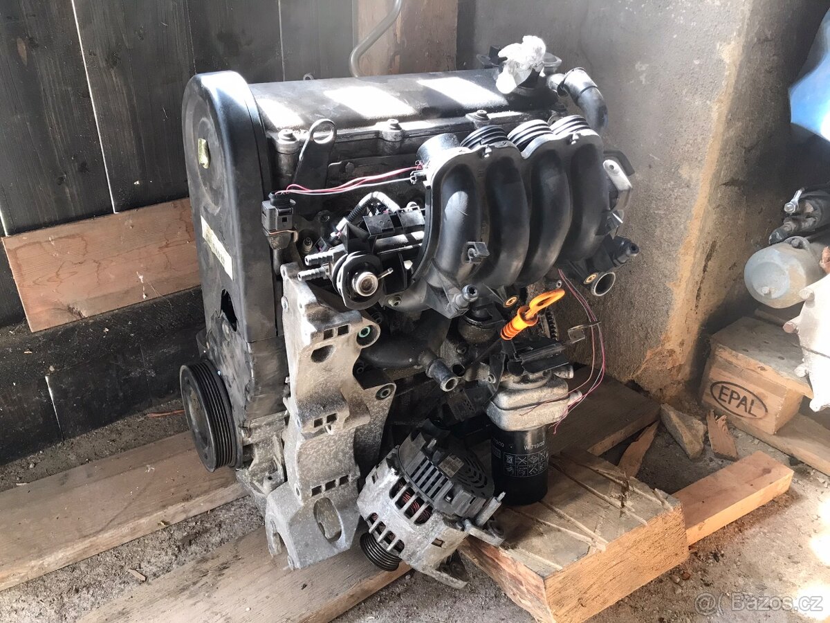 Motor 1.6 MPI 74kw AVU