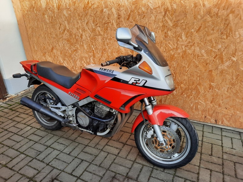 Yamaha FJ 1200