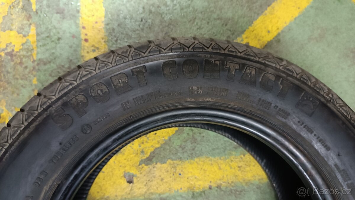 Pneu 215/60 R15 95H