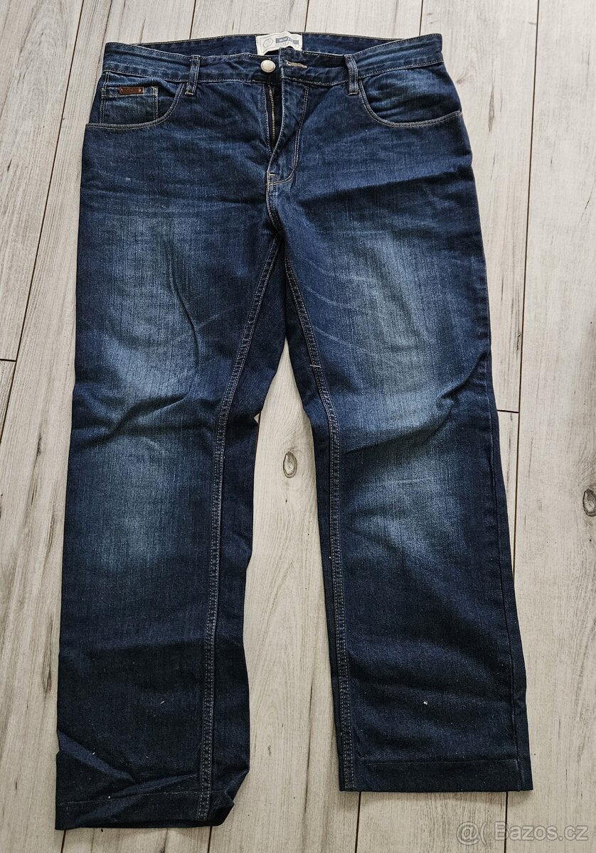 Nové rifle zn. House Denim vel. 34/32