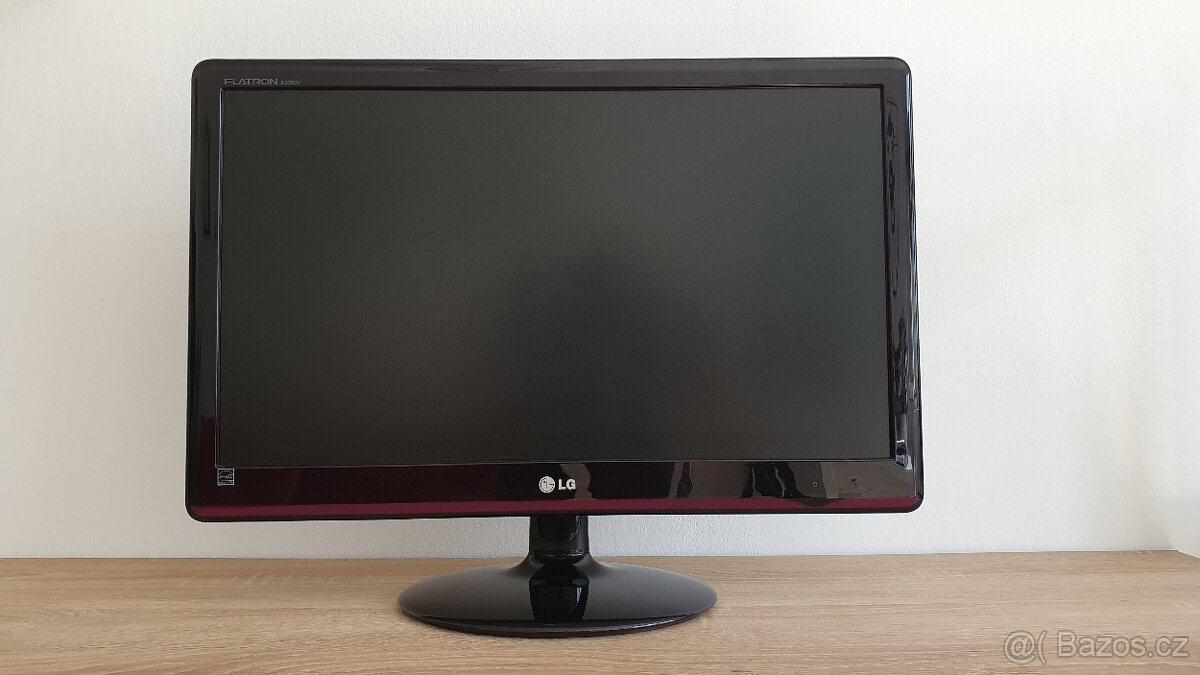 monitor 23" LG E2350V