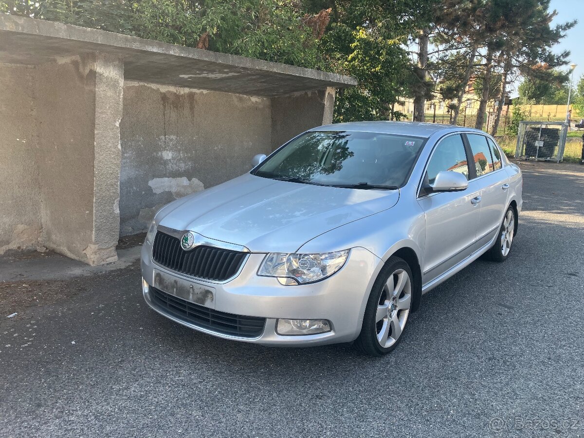 ŠKODA SUPERB II ELEGANCE 2.0Tdi Dsg 125kw-2011