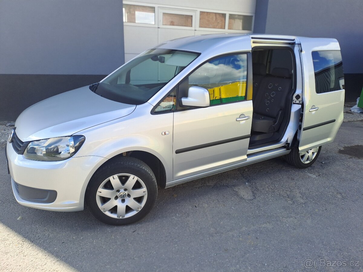 CADDY 1.6TDi LIFE 75kW r.13 - 2xšoupačky, ALU, CLIMATRONIC