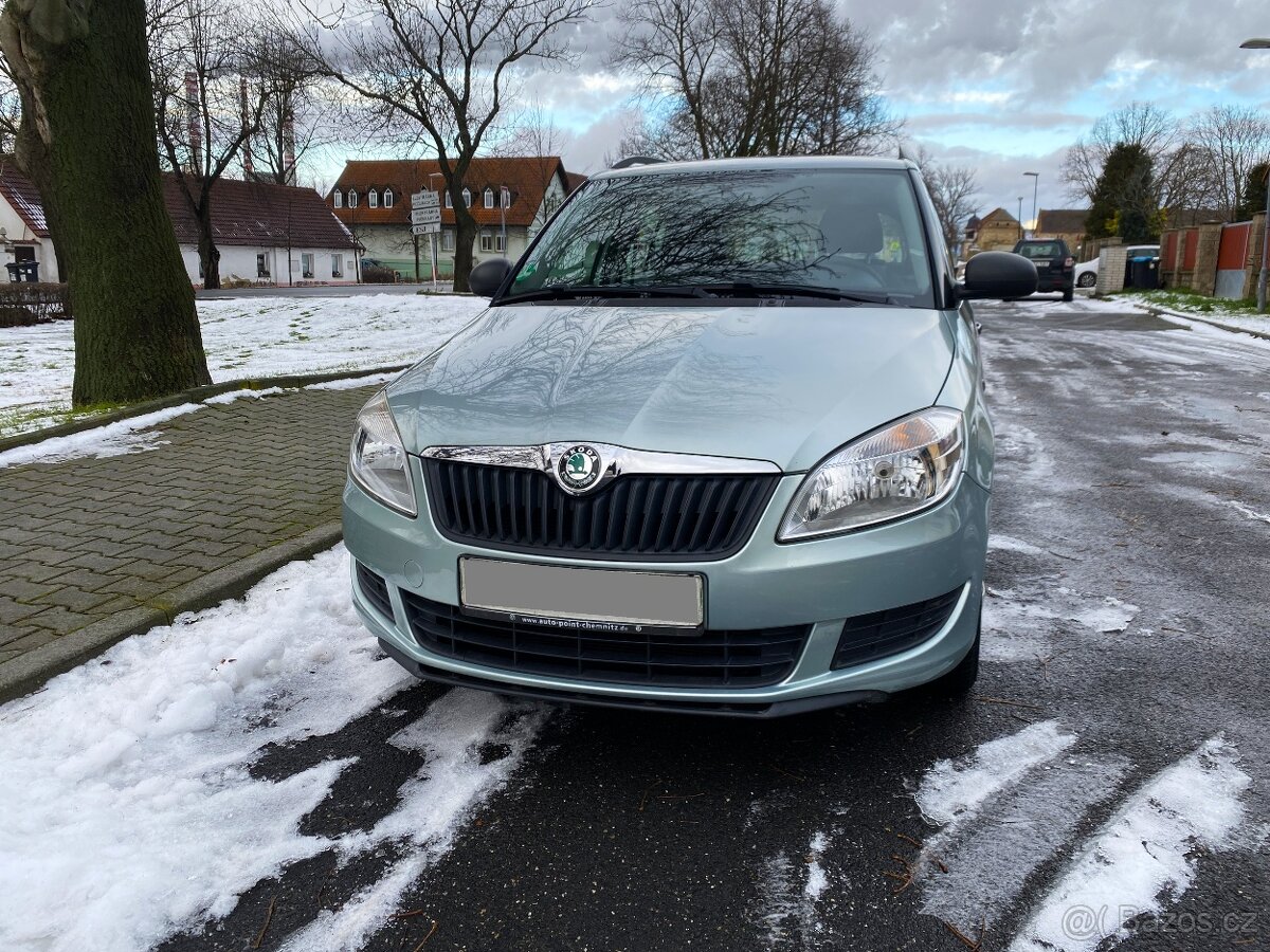 Š FABIA COMBI 1.2 TSI - 2011- SERVISNÍ KNIHA