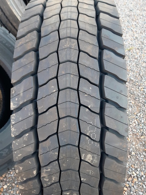 295/60R22,5