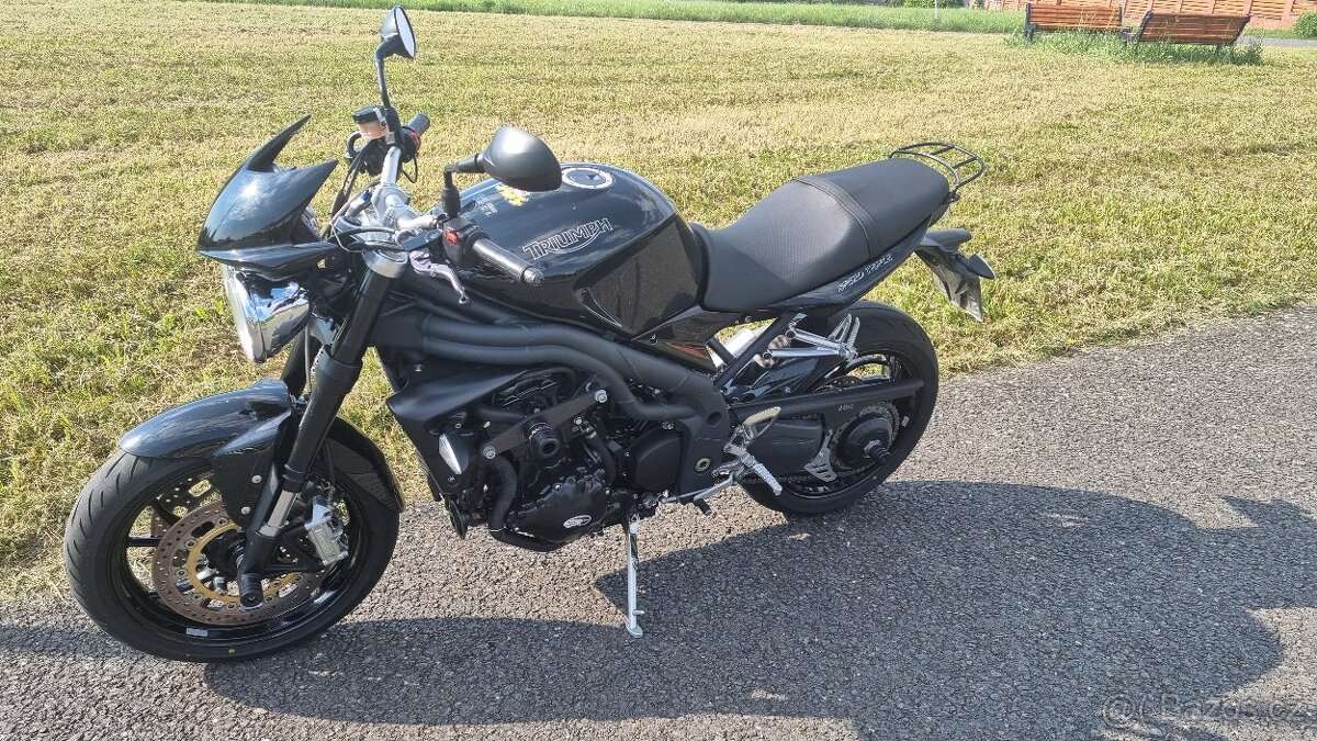 Triumph Speed Triple 1050