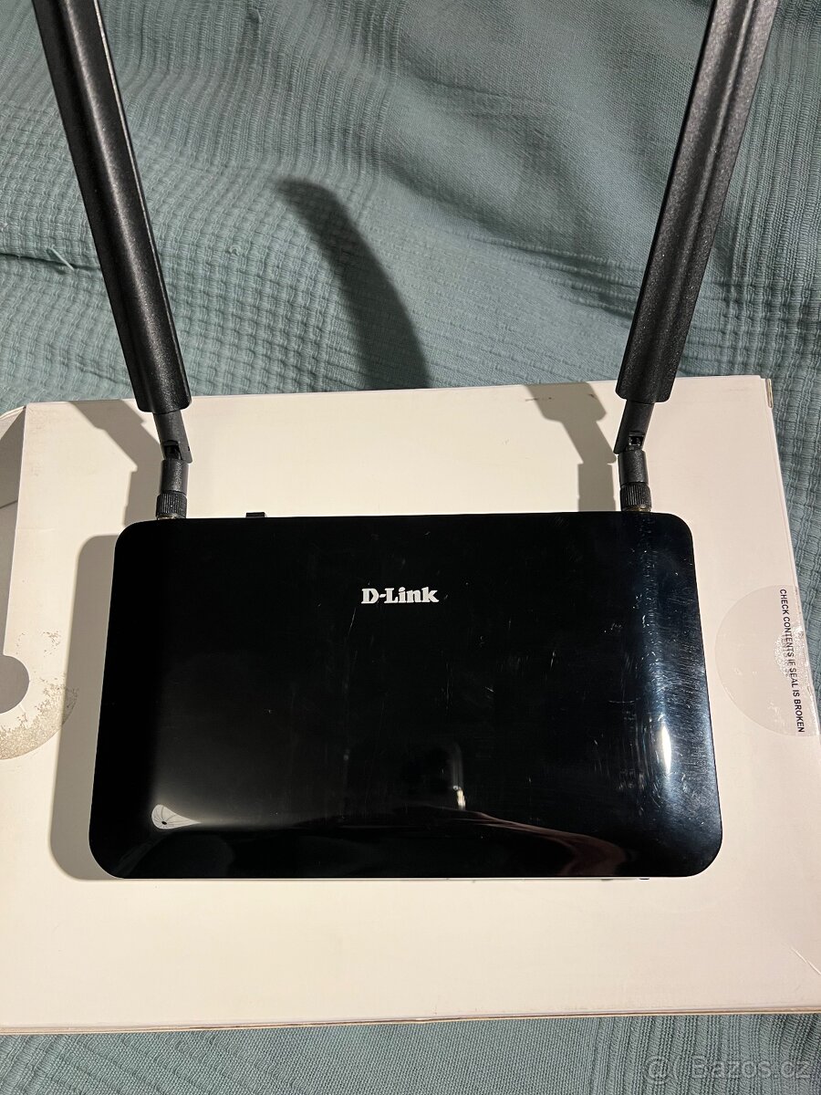 D-Link DWR-921 3G/4G WiFi router