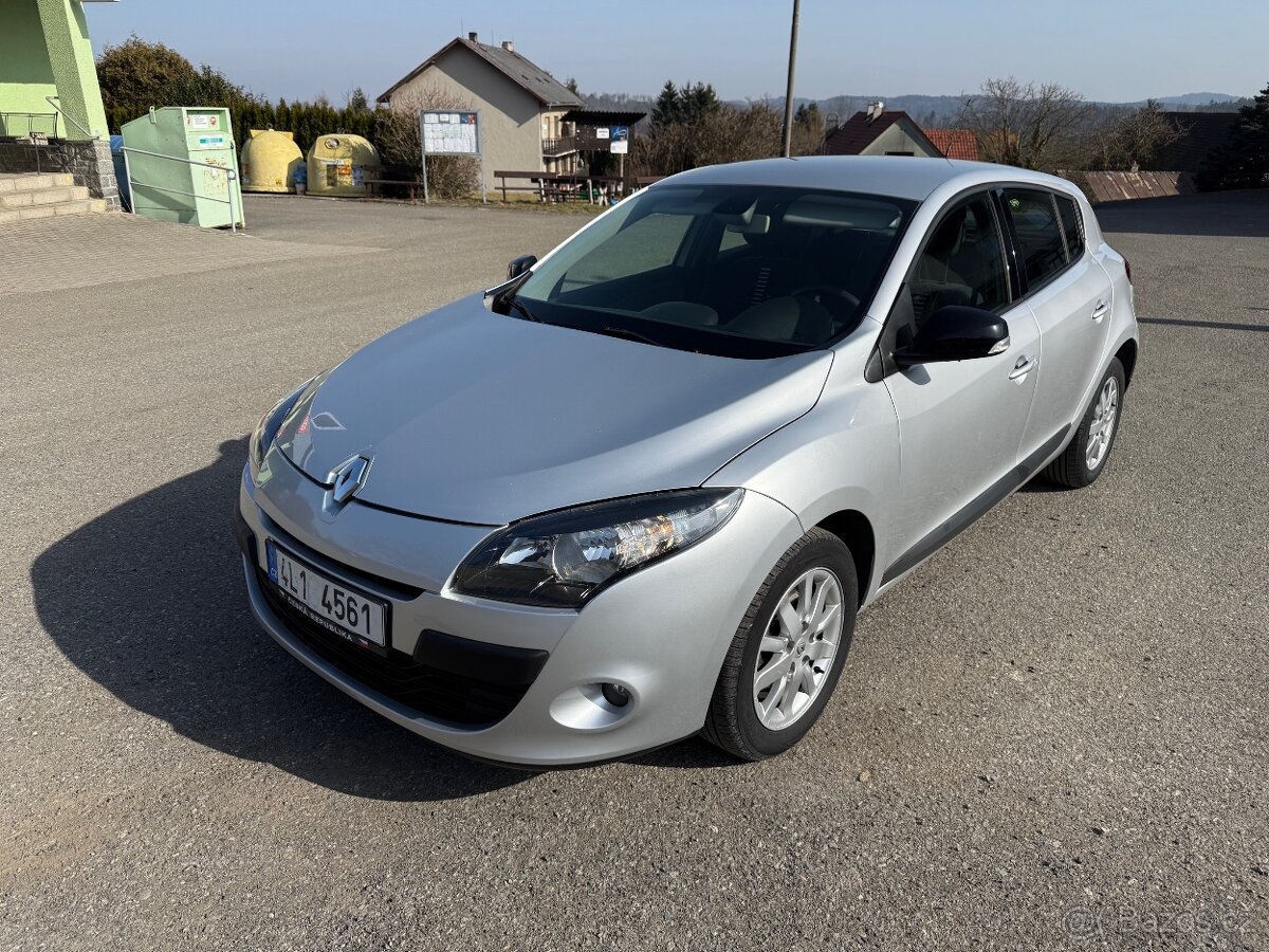 Renault Megane 1,5dci, 6kvalt, odpočet DPH, nové Čr