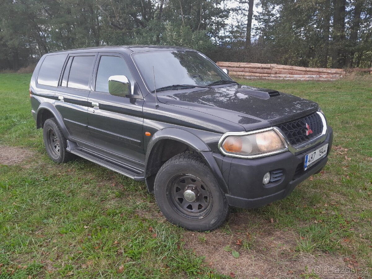 Mitsubishi pajero sport 2.5td