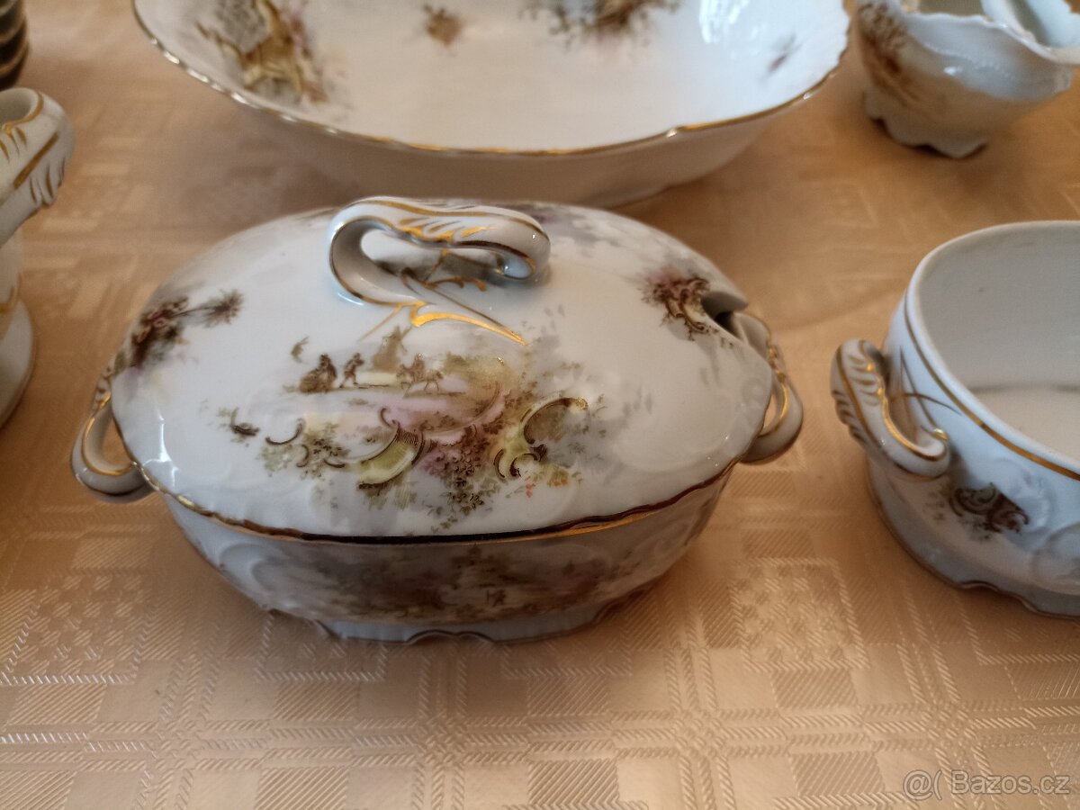 Prodám porcelánovou jídelní soupravu