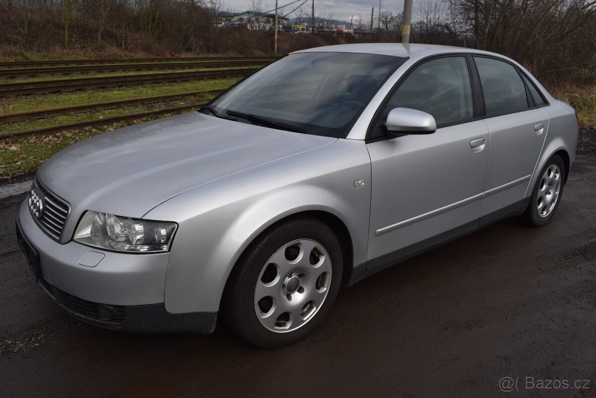 Audi A4 2,5 TDi 4x4 SERVISOVÁNO,PO STK