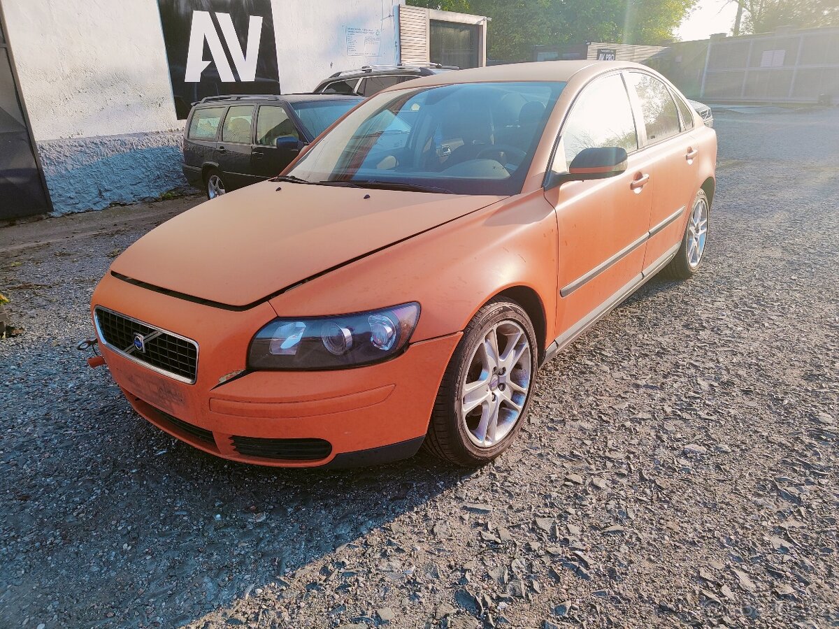 Volvo S40 1,8i 92kw - Náhradní díly