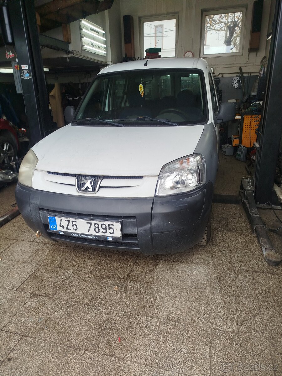 Peugeot partner 1.6 hdi 5 mist