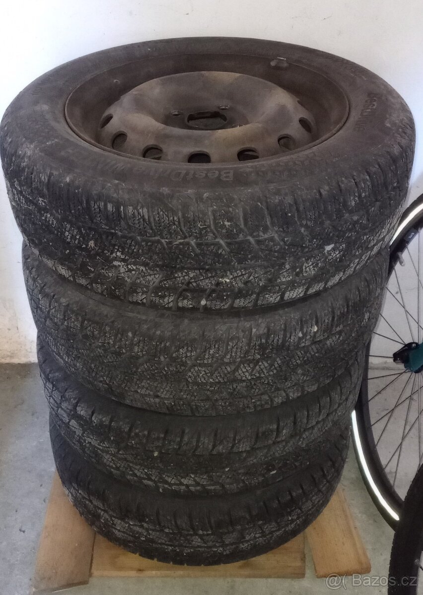 Zimní BESTDRIVE 185/60 R14 T + disky