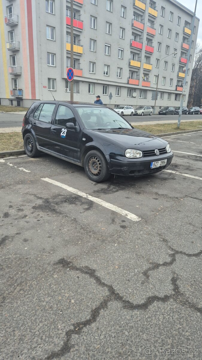 Volkswagen golf 1.4 55 kW