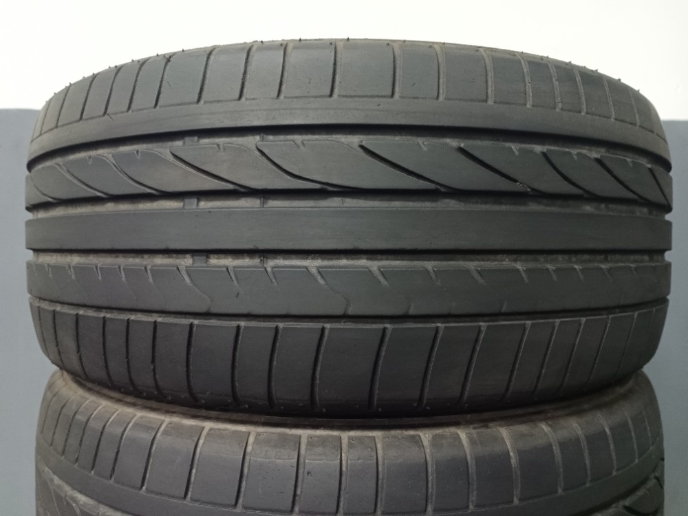 245/45 R18 BRIDGESTONE (0217)