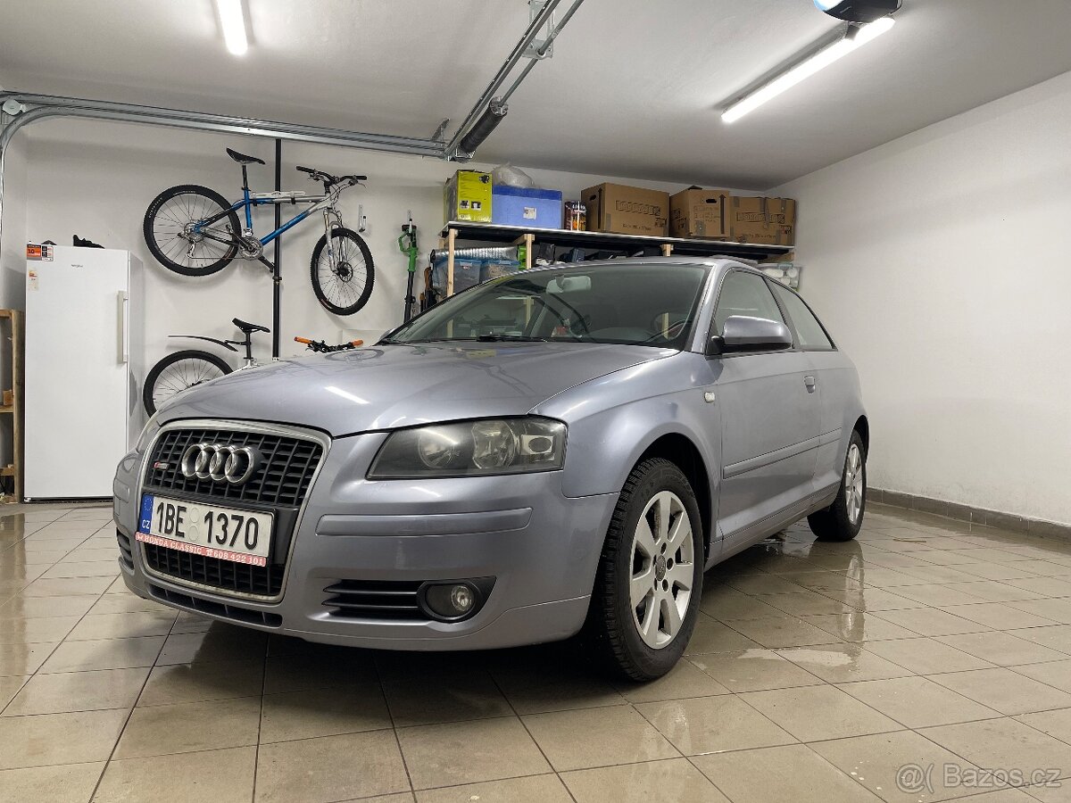 Audi A3 1.6 Nízký nájezd