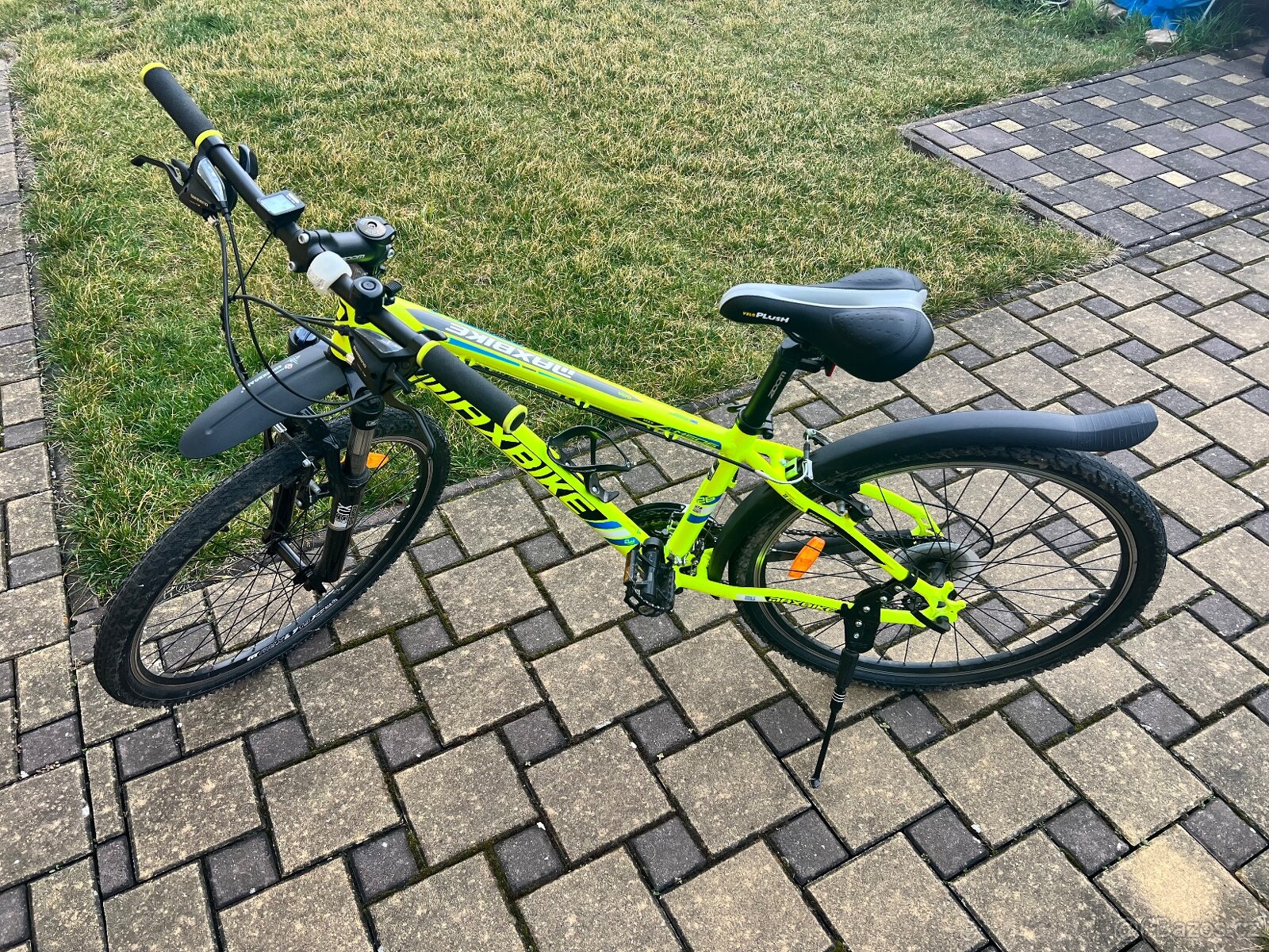 Prodej kolo v super stavu MAXBIKE kola 26”, rám 15”