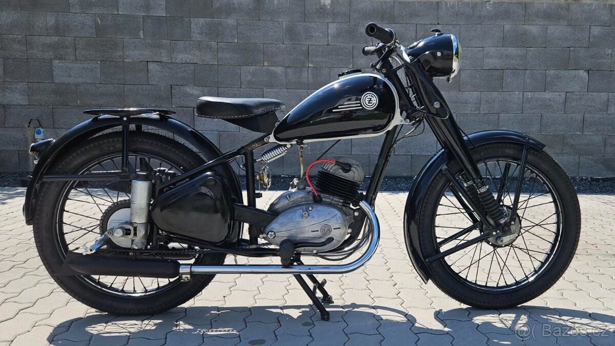 ČZ 150C