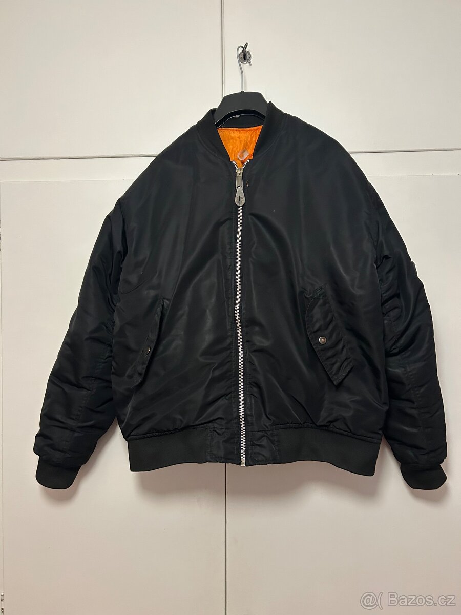 Cerny bomber