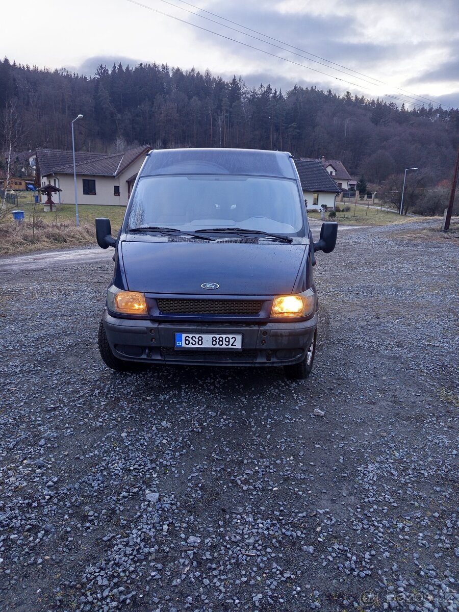 Ford transit 2.4tddi