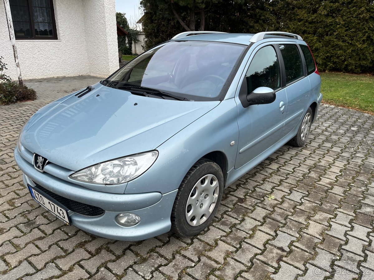 Peugeot 206 kombi 1,4i- 55kw, naj.91.tkm, klima