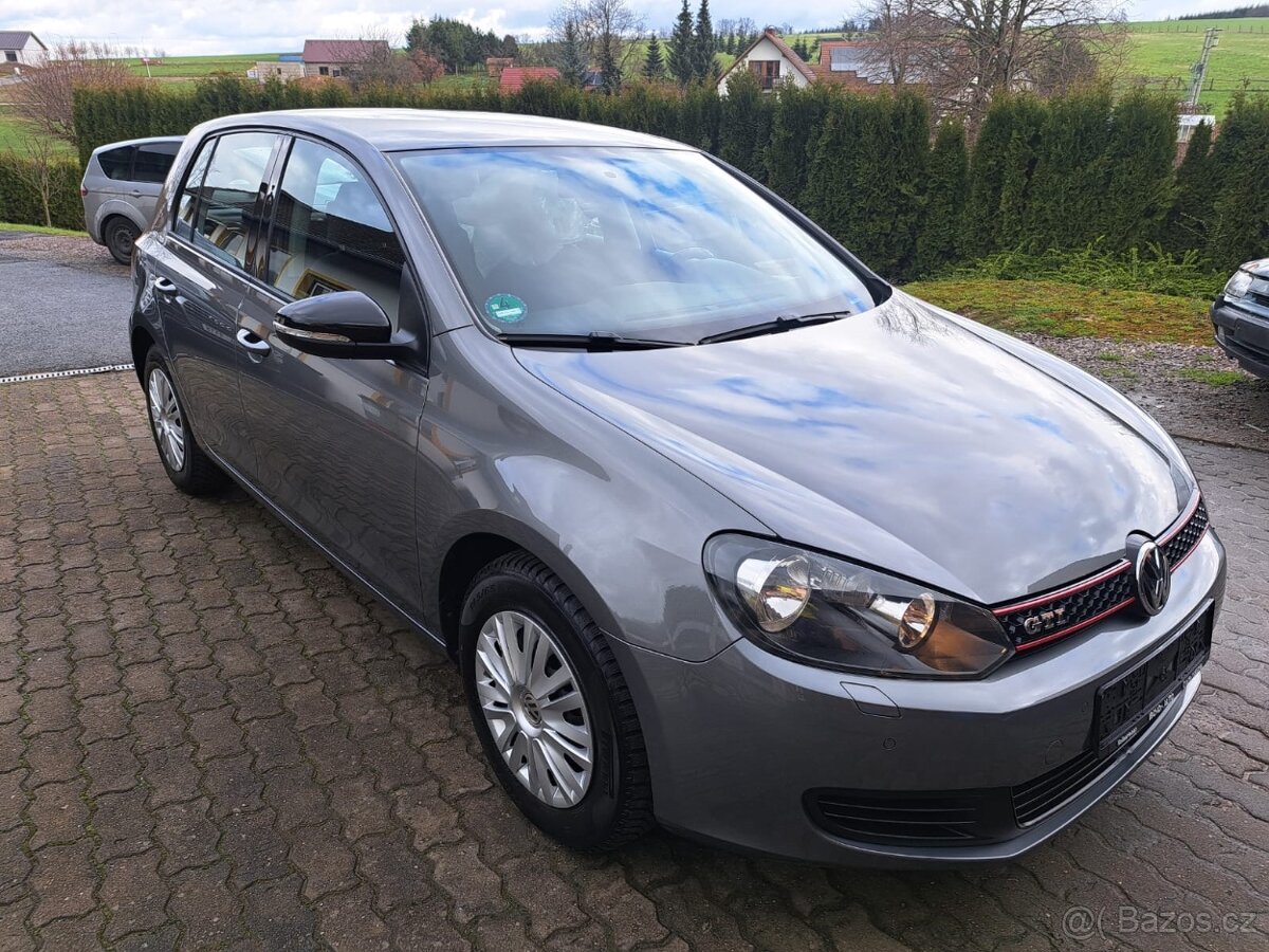 Volkswagen Golf VI, Paket GTI 1.4I 90KW, 1 majitel