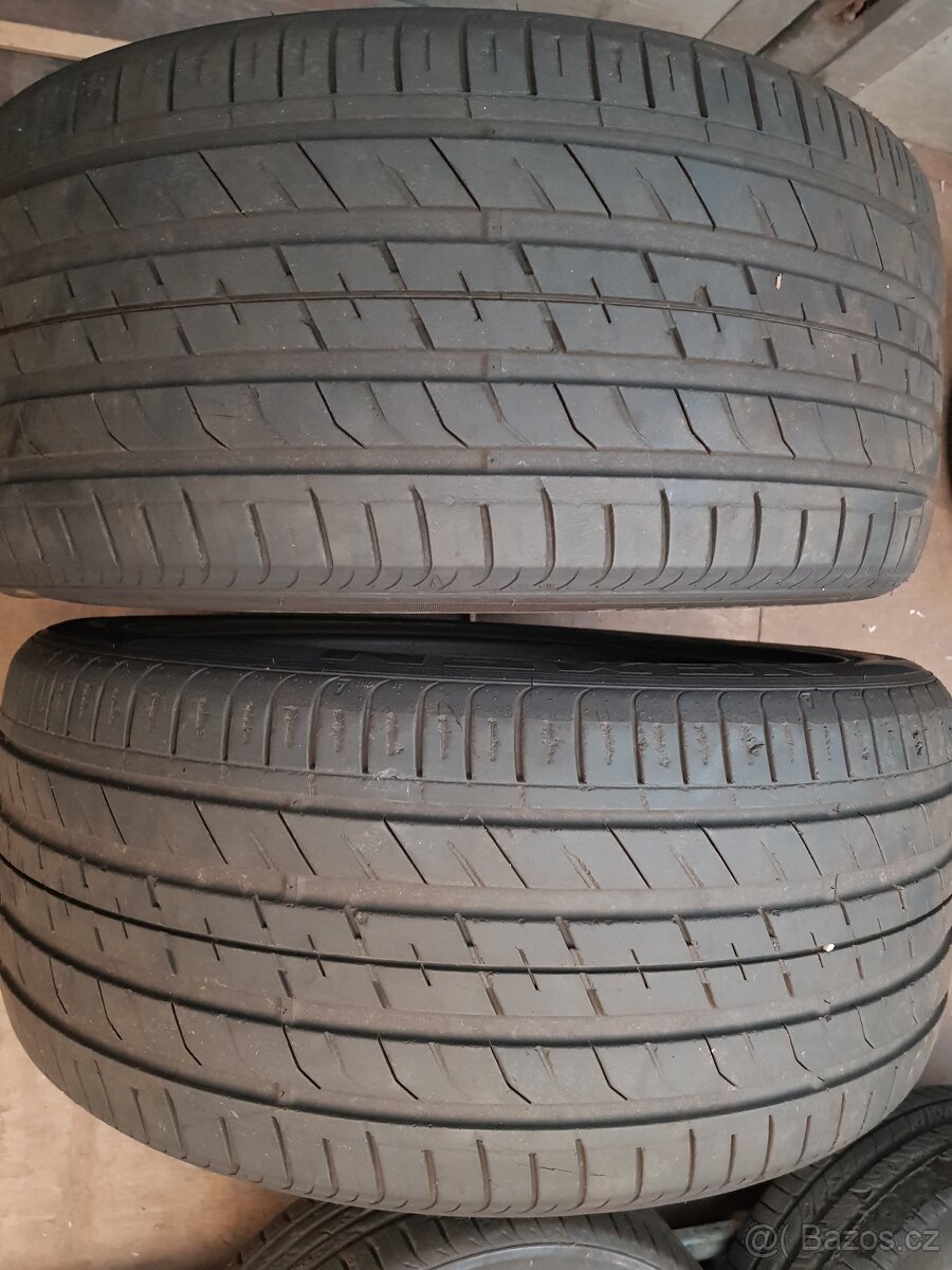 2x letni pneu Nexen 275/40/19