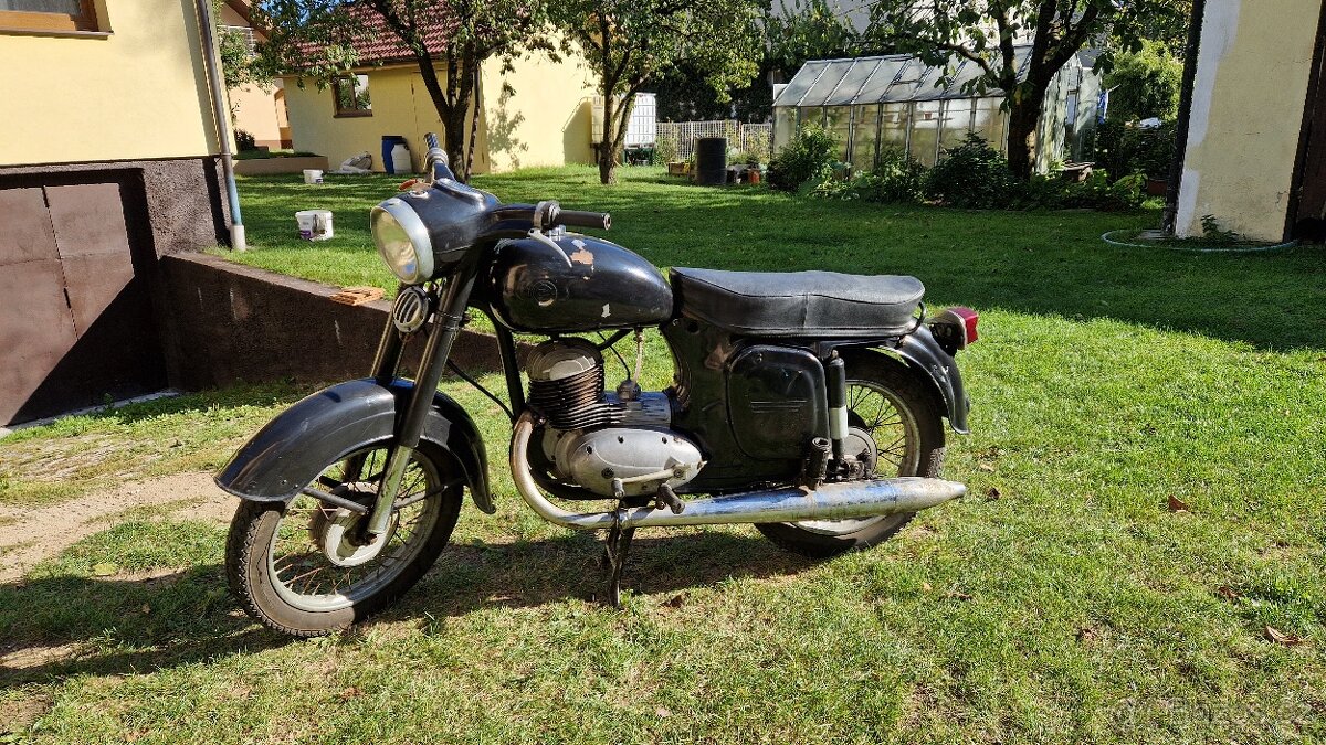 Čz 175 Deluxe