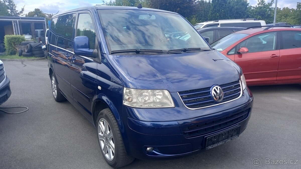 Volkswagen Multivan 2,5 TDi