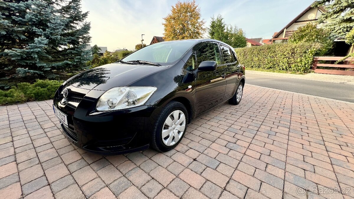 Toyota Auris 1.6 VVTi 91kW