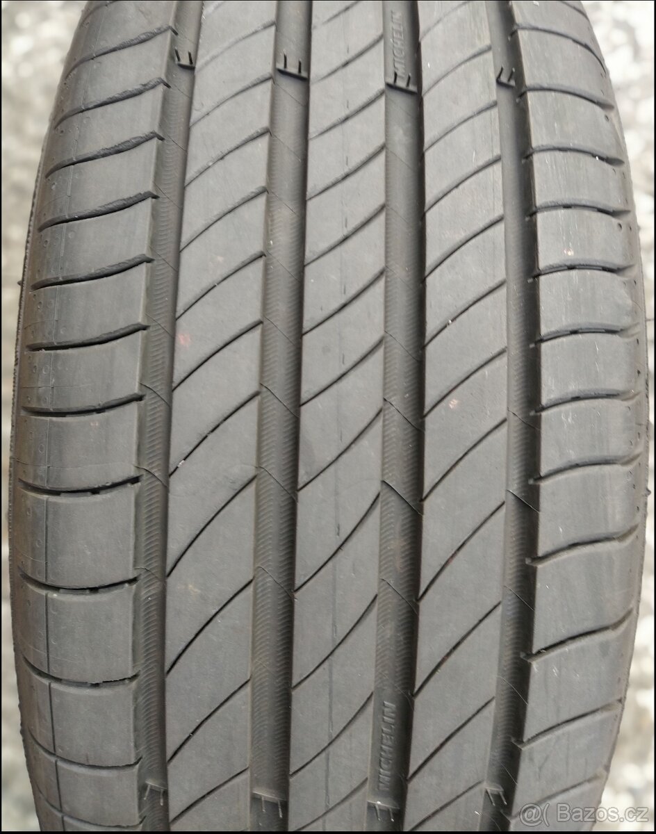 Pneumatiky MICHELIN Primacy 4