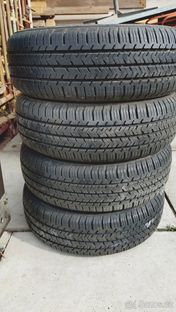 Pneu michelin175/65r14C