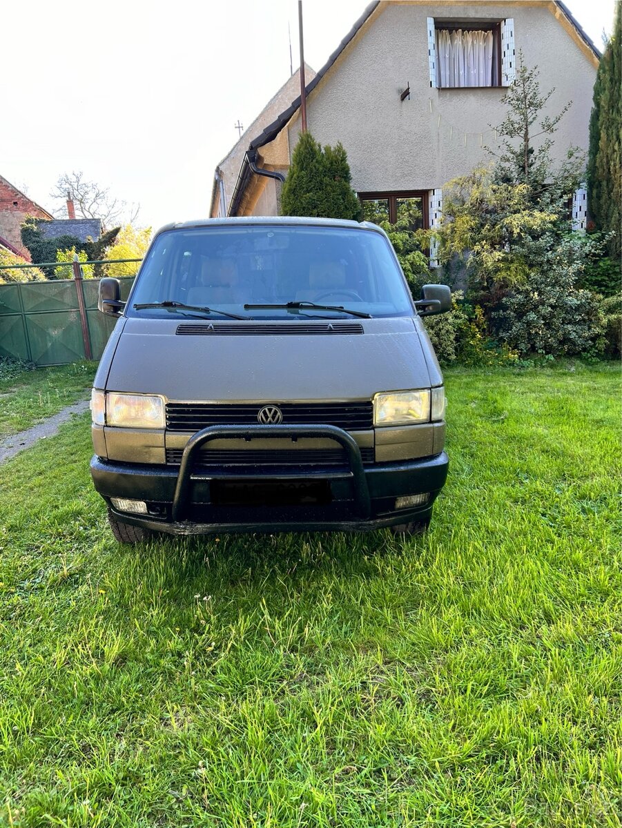 VW T4 multivan 1.9TD 50kw, Rok 1994