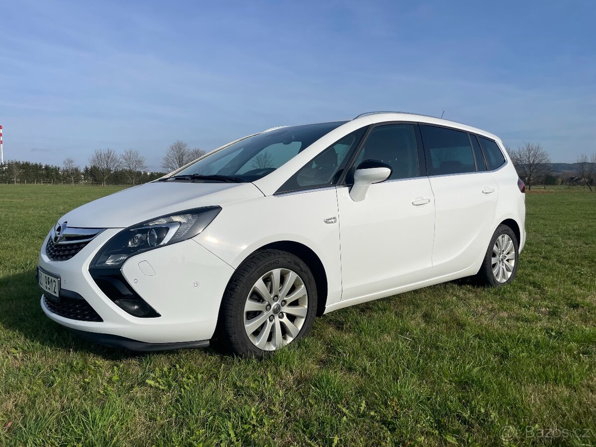 Opel Zafira Tourer, výbava Cosmo, 1,4 Turbo, 103kw, 7 míst