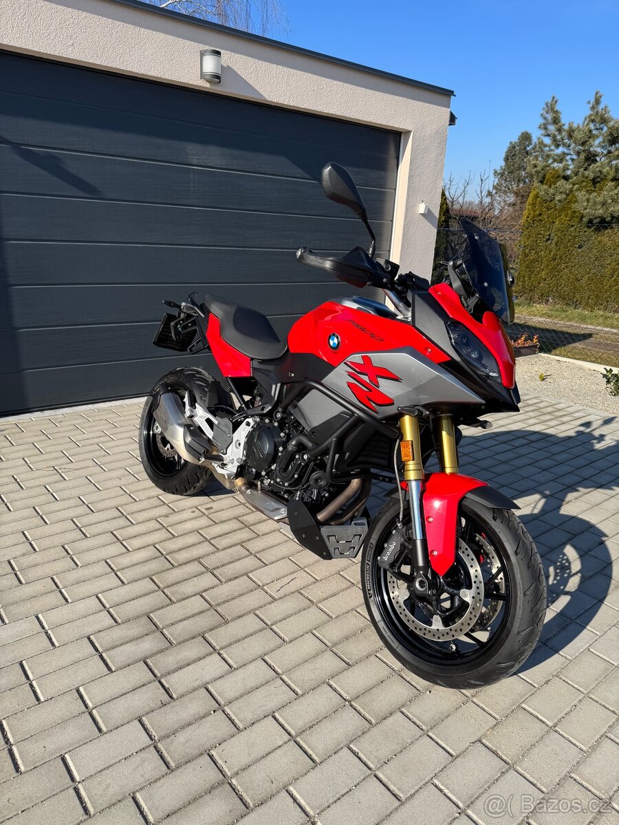 BMW F900 XR CZ Původ