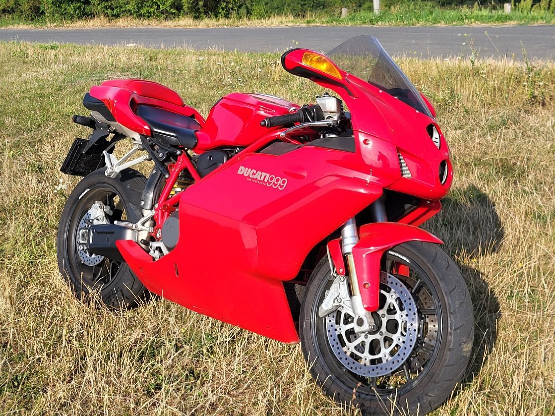 Ducati 999 ,r.v.2006, naj jen 9350km