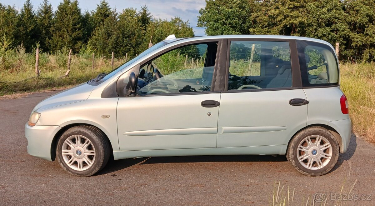 Prodej osobního automobilu Multipla 1.6, benzín