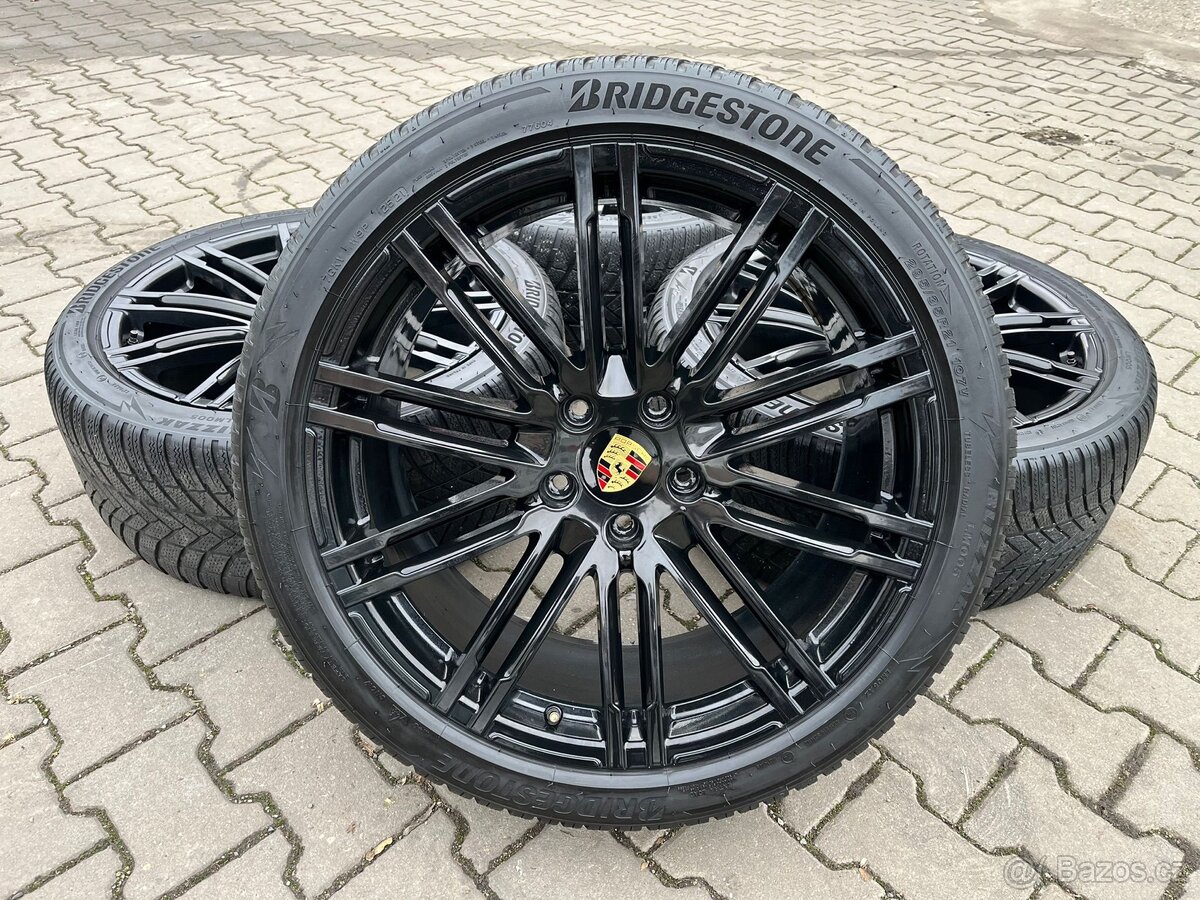 Porsche Cayenne, kola 21" zimní