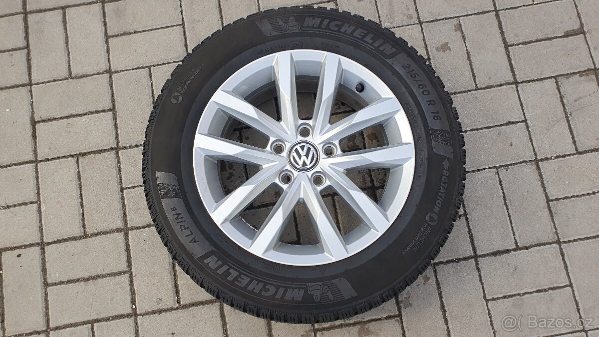 Zimní Sada Alu Kola 5x112 215/60 R16 Volkswagen Passat B8