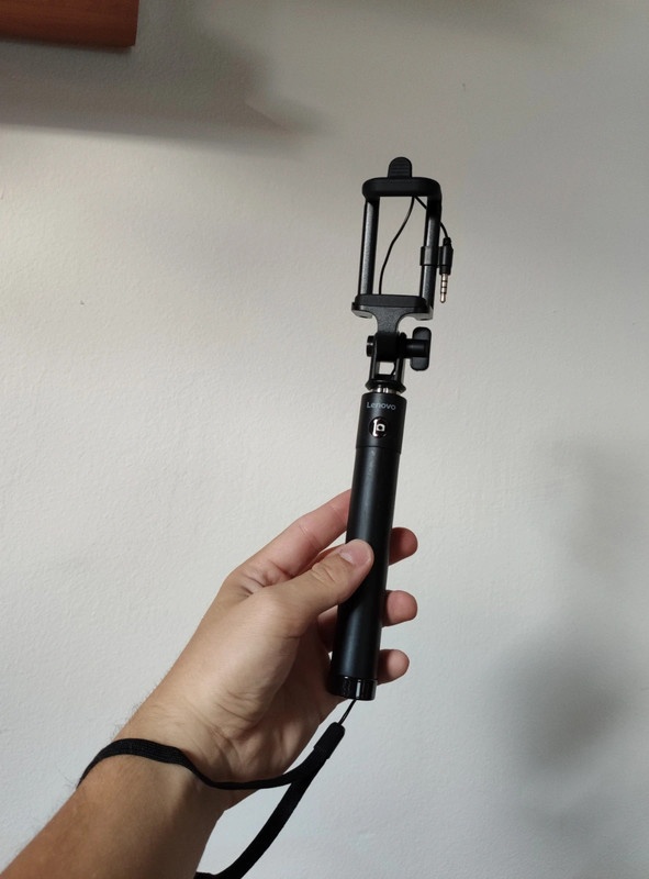 Lenovo Wired Selfie Stick