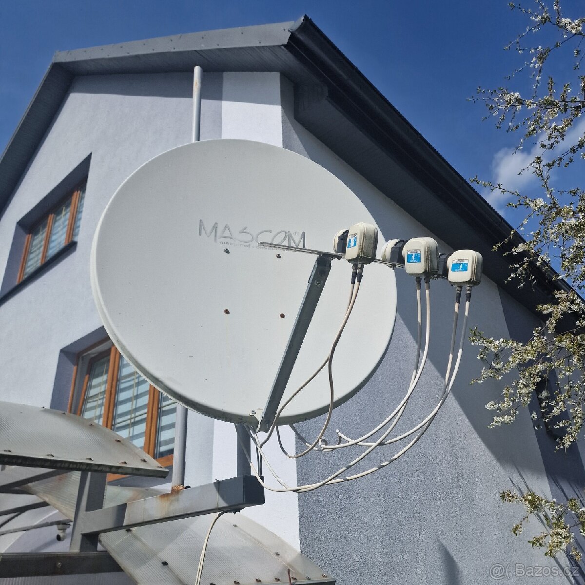 Satelity velky a mensi pro 2 tv