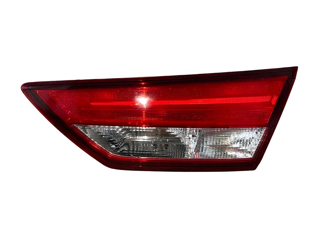 Pravé zadní vnitřní světlo 5F9945094 Seat Leon 5F ST kombi